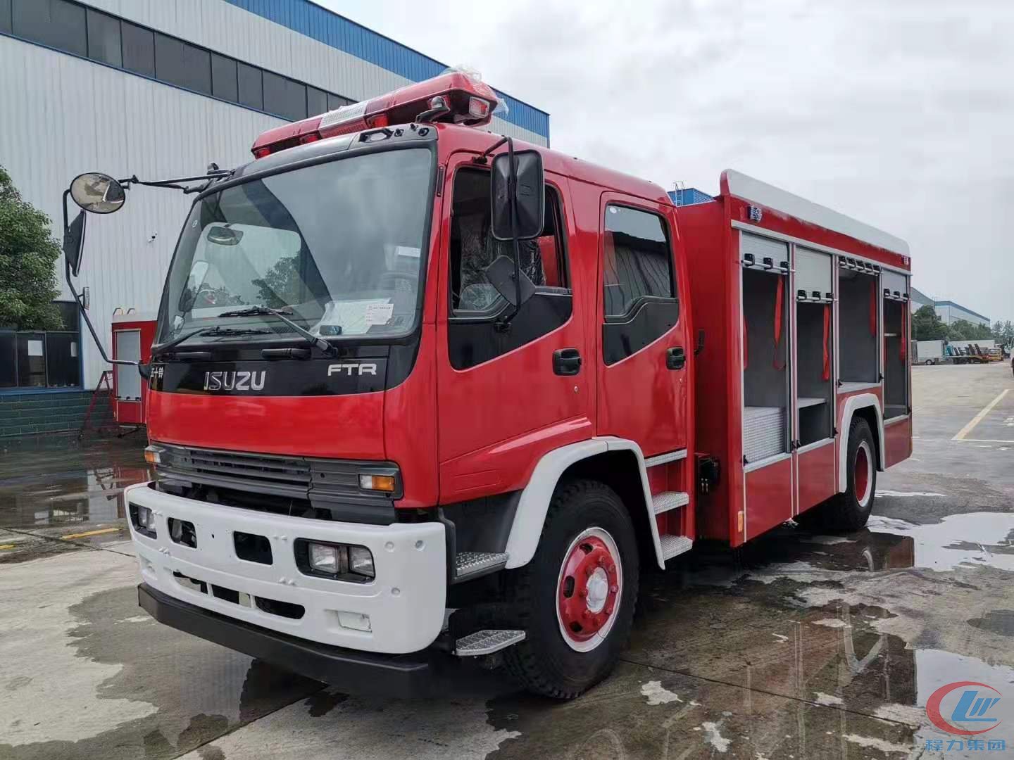 五十铃单桥水罐消防车